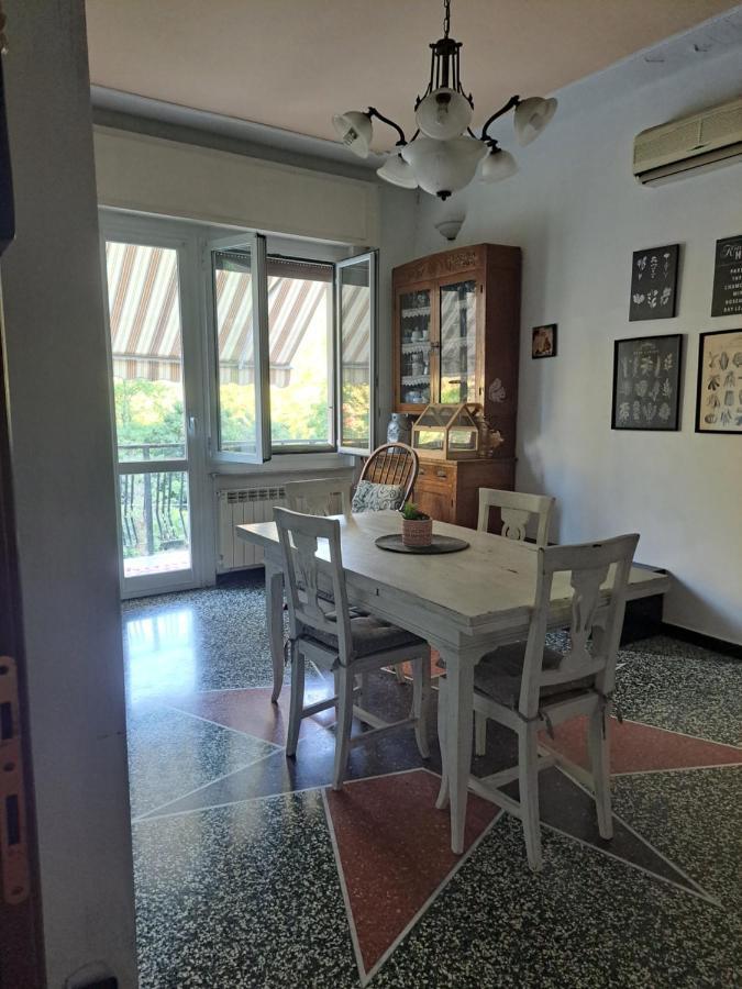 The Giaggiolo'S House Apartment Serra Ricco Luaran gambar